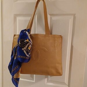 CHANEL Caviar Leather Tote
